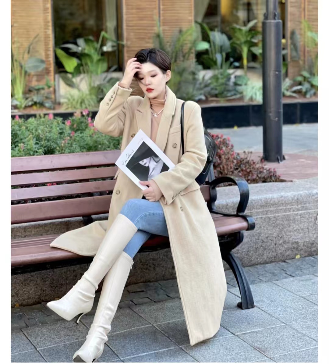 大衣搭长靴优雅阔太,大衣配长靴显矮