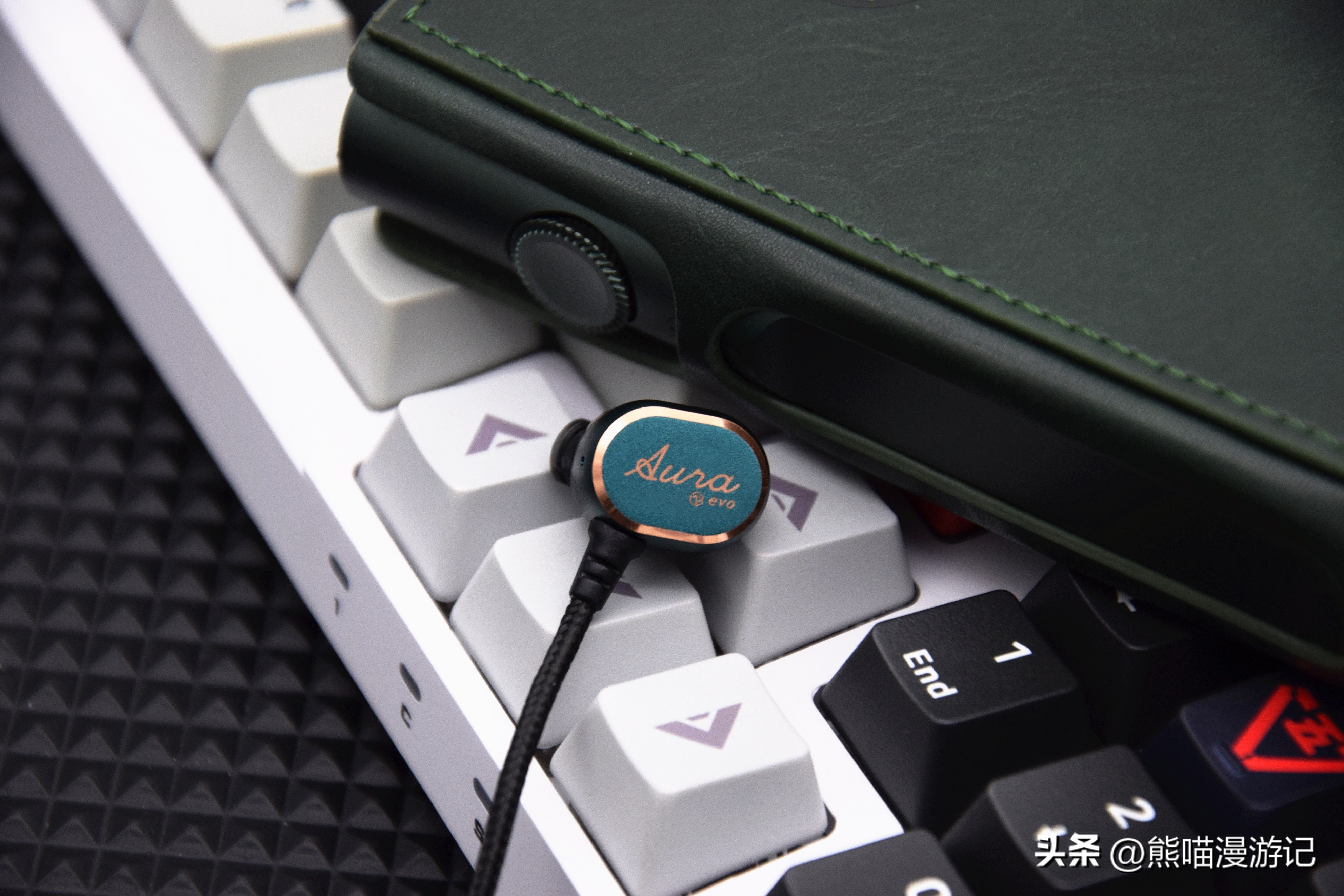 头戴HIFI蓝牙耳机如何选,不入耳蓝牙耳机评测不漏音推荐