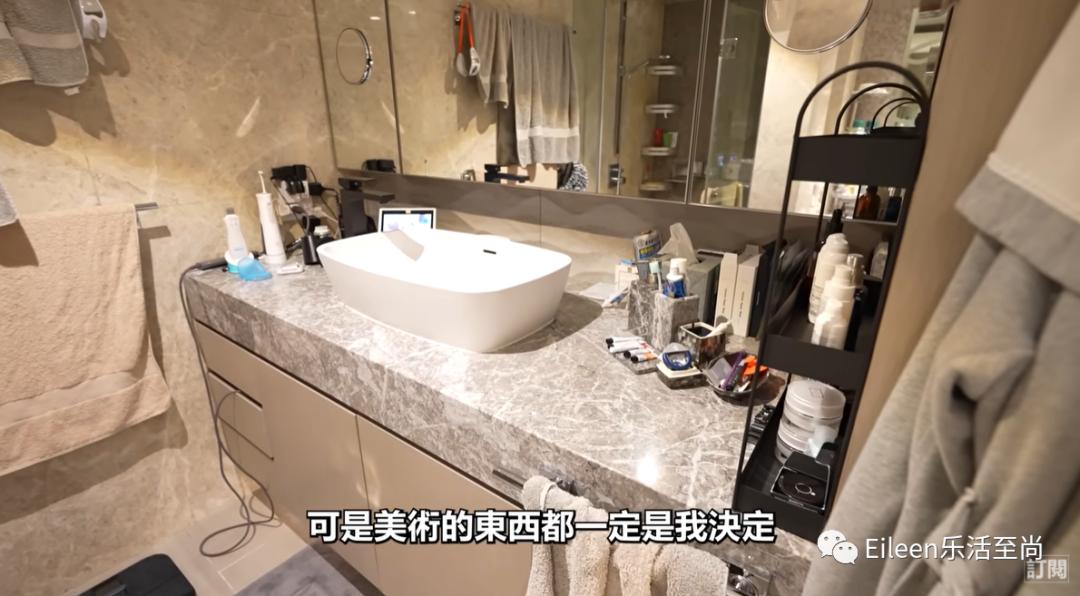 39岁嫁入豪门8亿元豪宅,300亿身家3亿豪宅