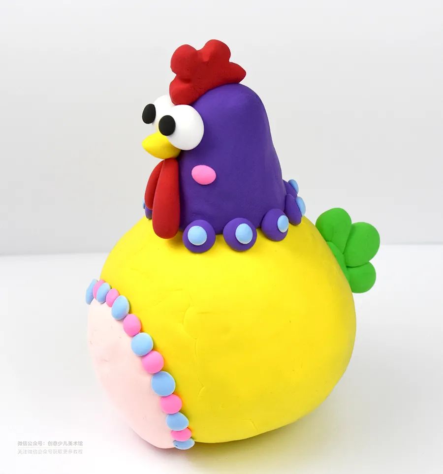 儿童画母鸡涂色,创意美术儿童画母鸡孵蛋