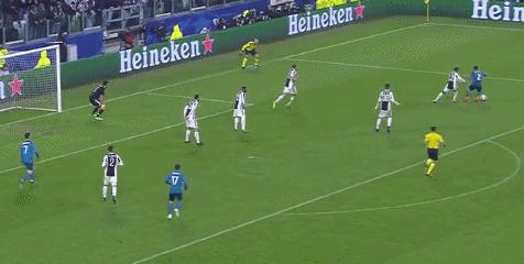 那些惊艳你的足球进球,那些足坛中的超级绝杀