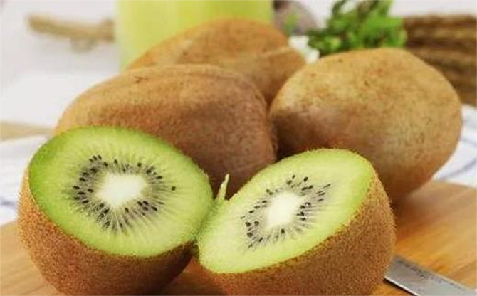 猕猴桃有酒味怎么回事能吃吗,猕猴桃有烂酒味还能吃吗
