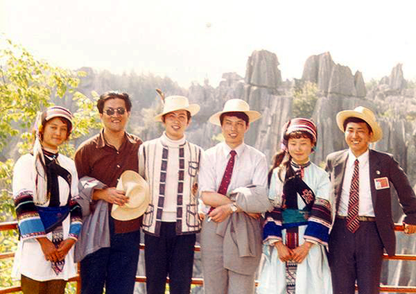 音乐家施光南简历,音乐家施光南夫人洪如丁简介