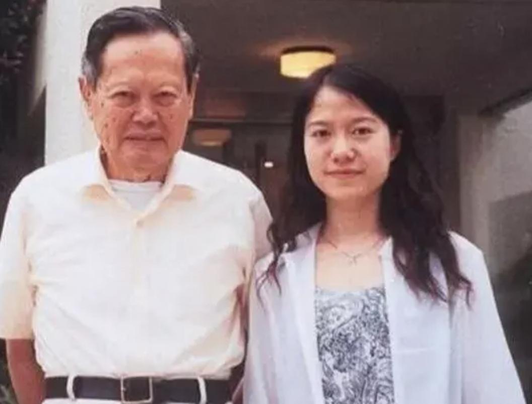 43岁翁帆和97岁杨振宁结婚了吗,翁帆和杨振宁多大岁数结婚