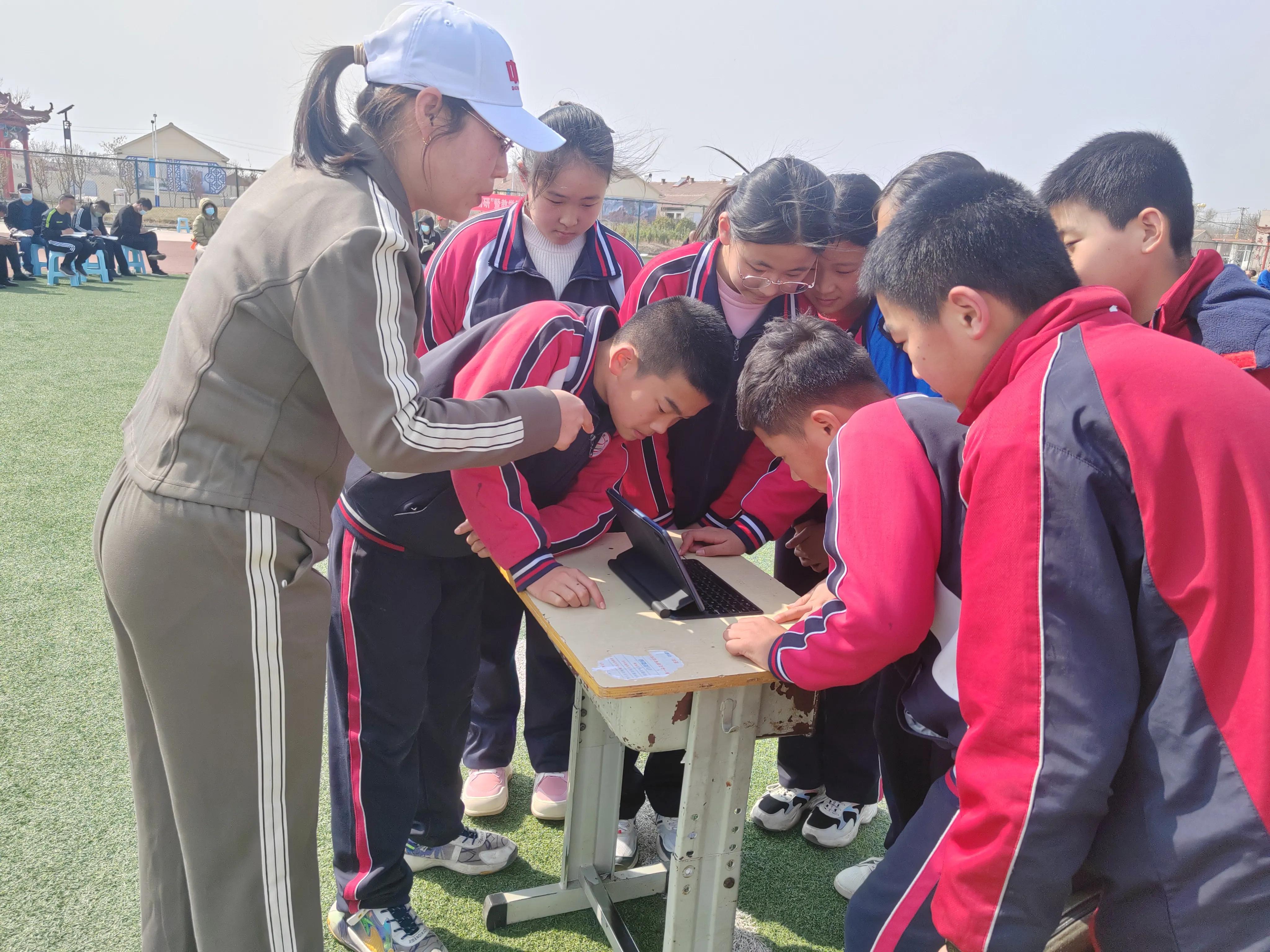 东营市中小学体育与健康学科“强镇筑基送教助研”活动走进利津县