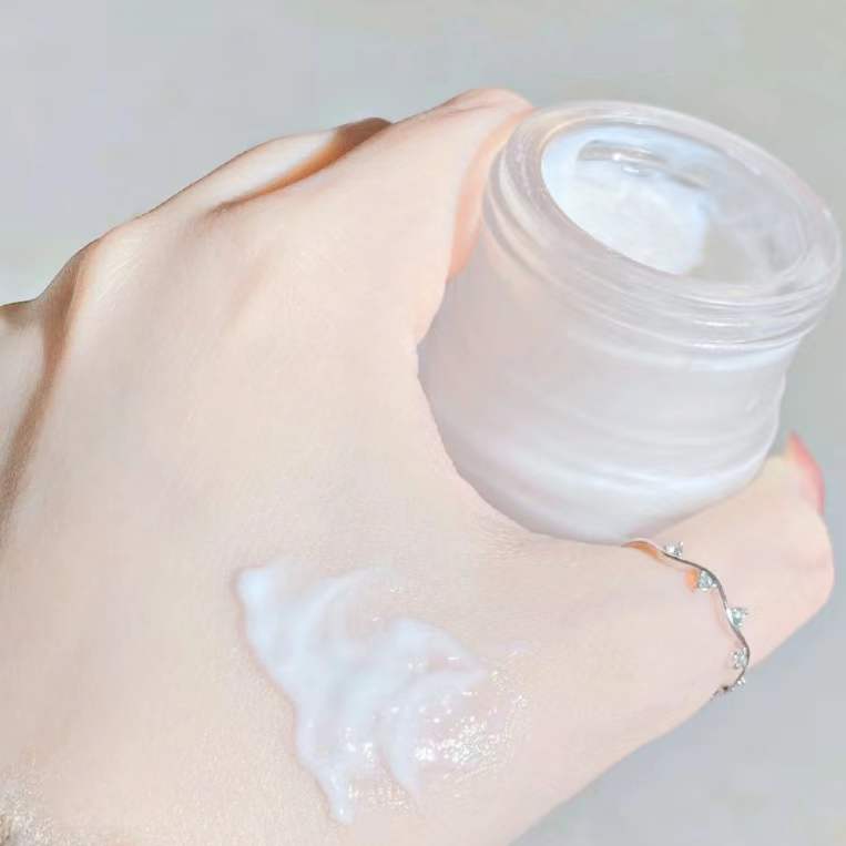 40岁用哪款面霜比较适合,四款值得入手的大牌面霜