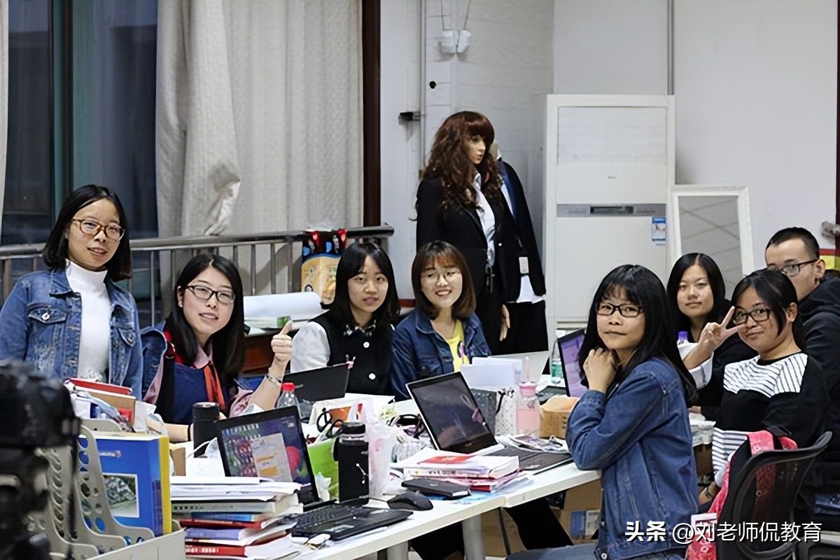 老教授称：科研型老师春风得意，教学型老师直喊自己心里苦啊