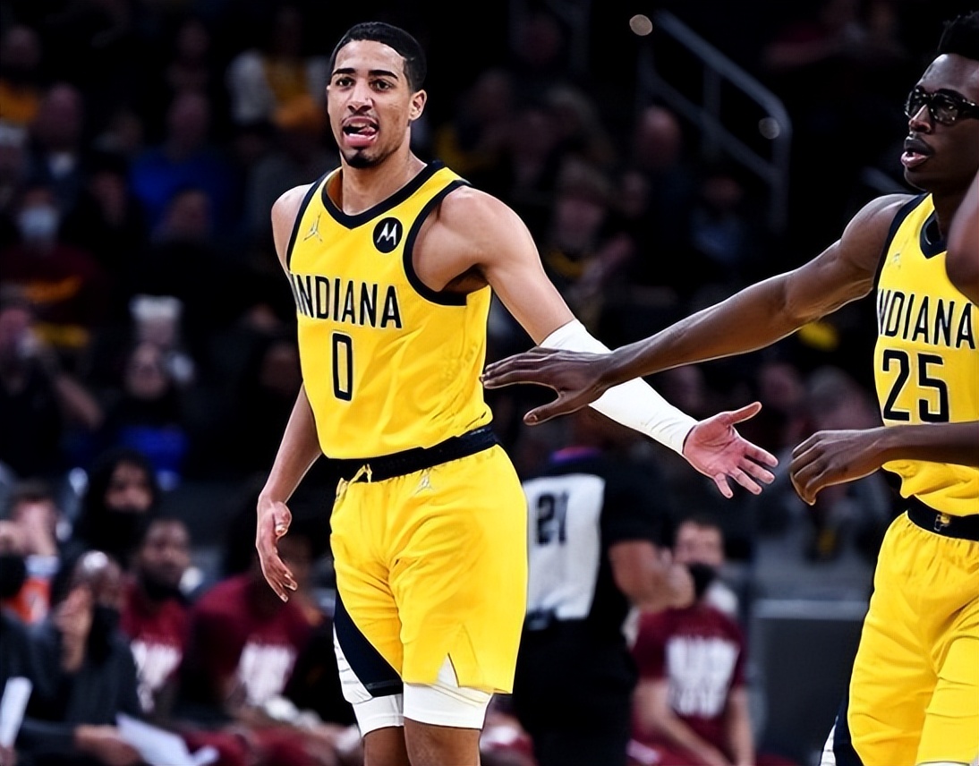 涓瑰凹灏旀柉鍏抽敭涓夊垎鍛戒腑,鐏涓瑰凹灏旀柉涓夊垎