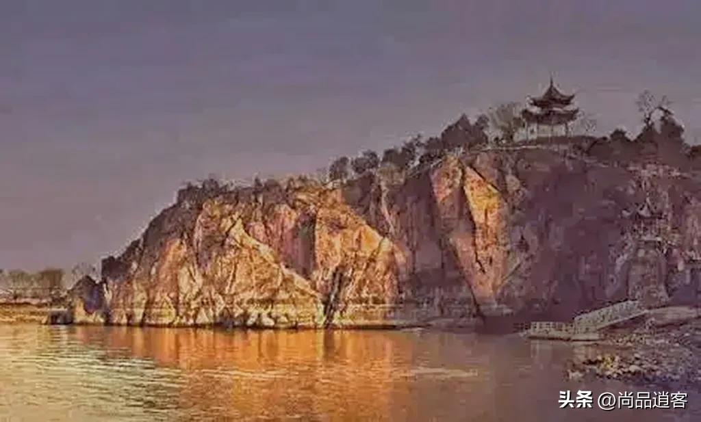 李白一生中游历了很多名山大川,李白游历过的名山大川