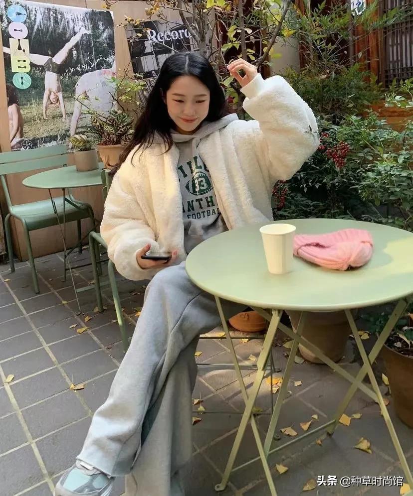 卫衣穿腻了2020年这4件外套更高级,今春卫衣正当红要穿就挑这五款