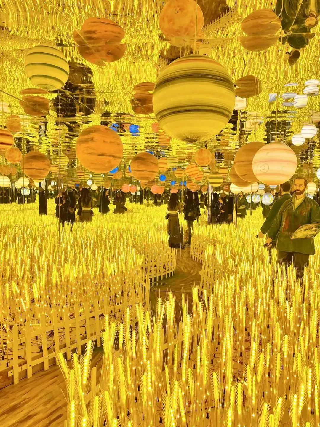 青岛新展！很多小姐姐都去拍照了