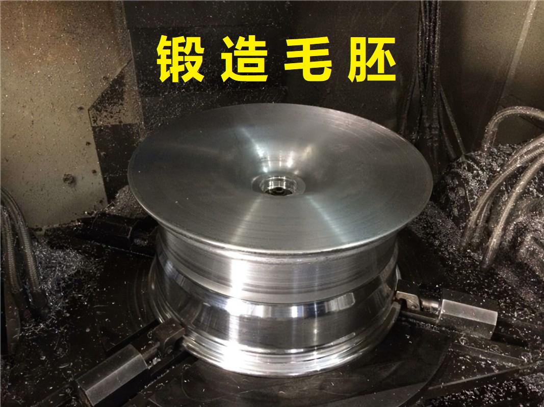 钢轮毂跟铝合金轮毂哪个抗压,钢轮毂容易坏吗