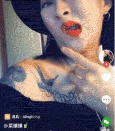 不用洗白眯眯眼、吊眼角，美国模特一家最爱用这个嘲讽中国人