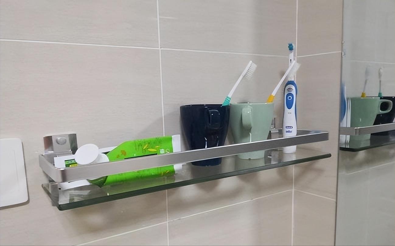 不用电钻瓷砖上打眼最简单的方法,能打瓷砖洞和开孔的电钻