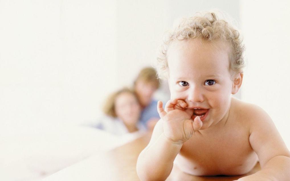 宝宝颈部包块是什么意思,宝宝颈侧有小疙瘩是怎么回事