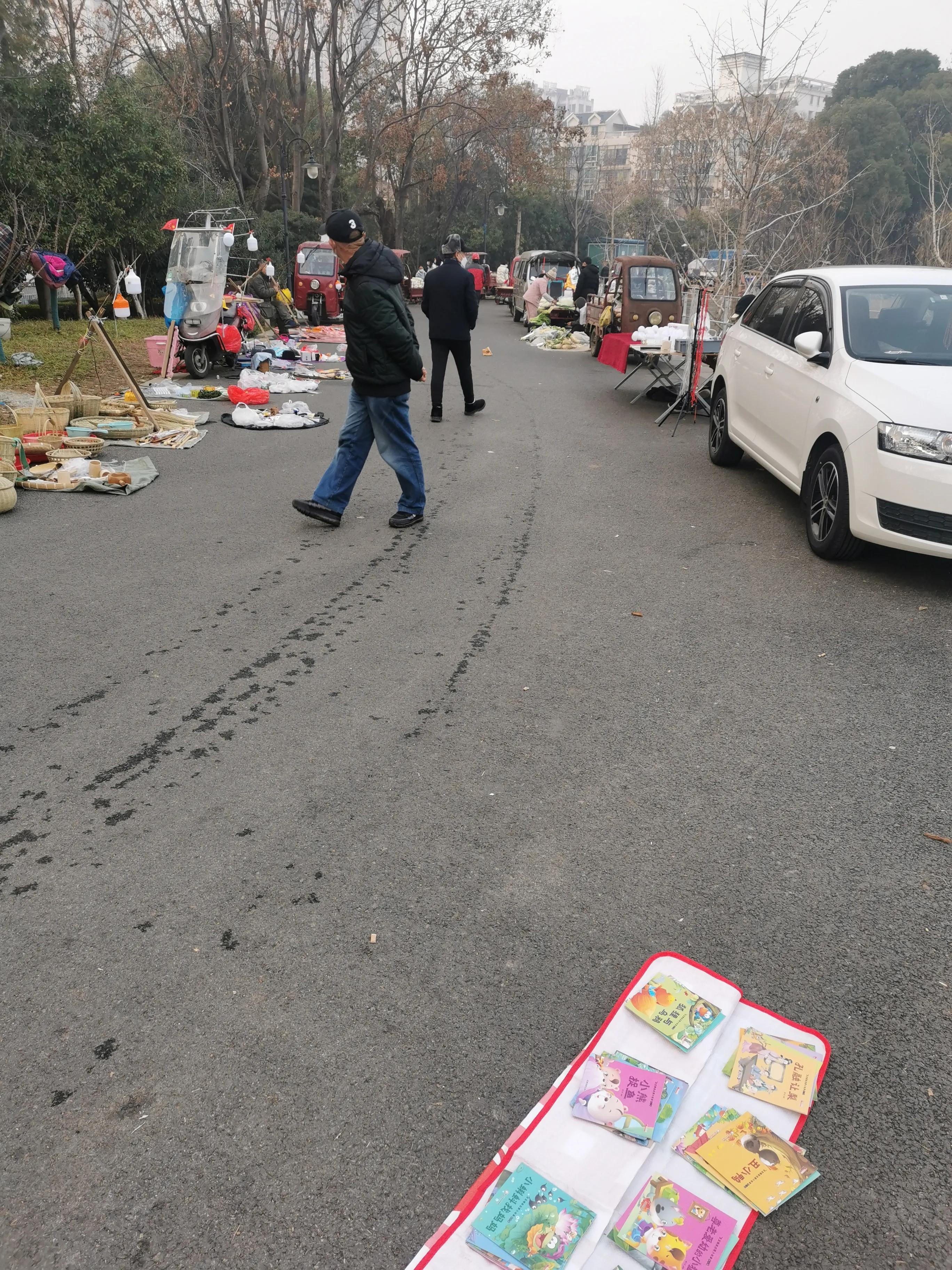 年关摆摊小生意,周末摆摊经历分享