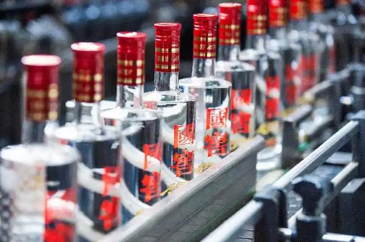 国窖157343度和剑南春46度哪个好,国窖1573的38度和剑南春52度哪个好