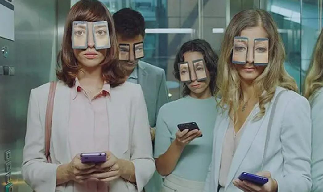 朋友圈点赞焦虑,朋友圈发如何缓解焦虑症如何回复