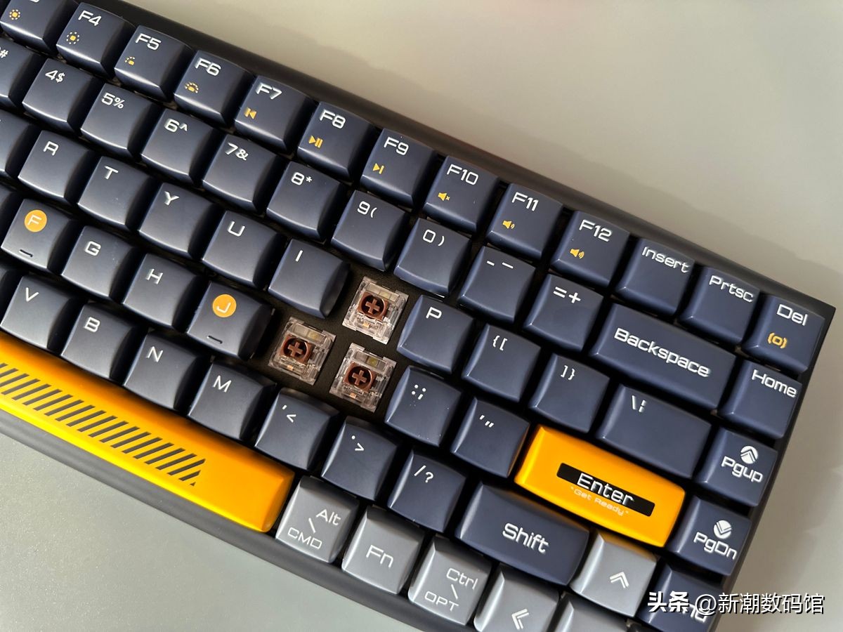 杜伽发布HiKeys双模机械键盘,杜伽银轴机械键盘评测