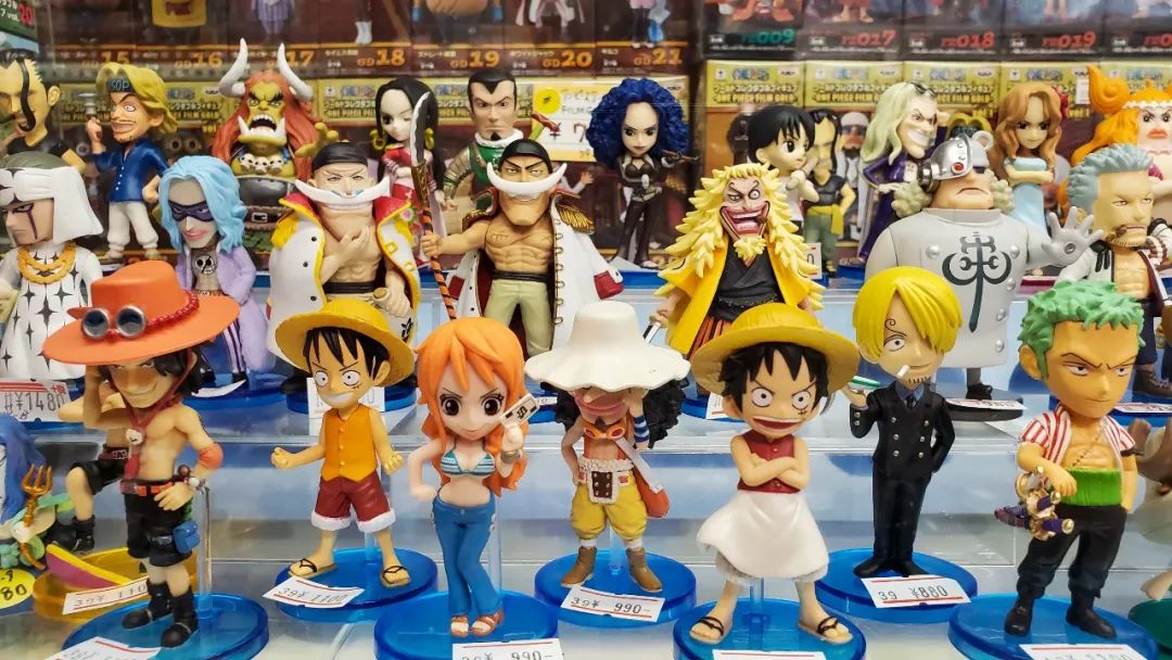 日本01年出生人口,日本01假面骑士