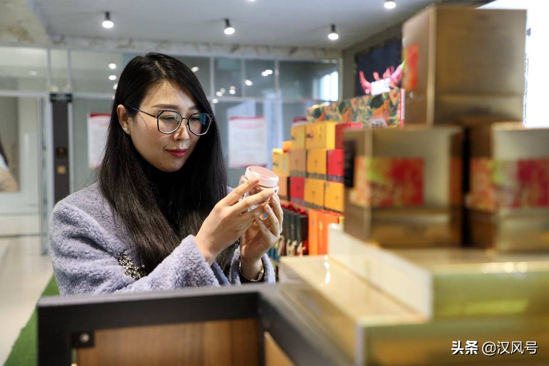 沙土地里种红薯,沙土地种出大西瓜