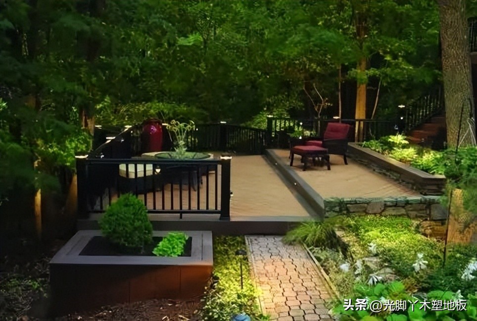 塑木地板贵还是实木贵,塑木地板的材质环保吗