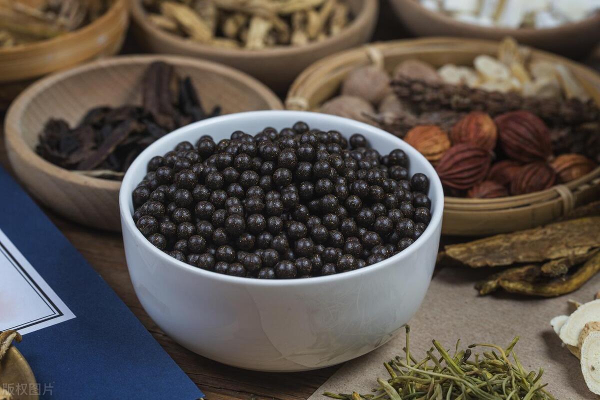 中年夫妻如何处理感情危机,中年感觉力不从心是什么原因