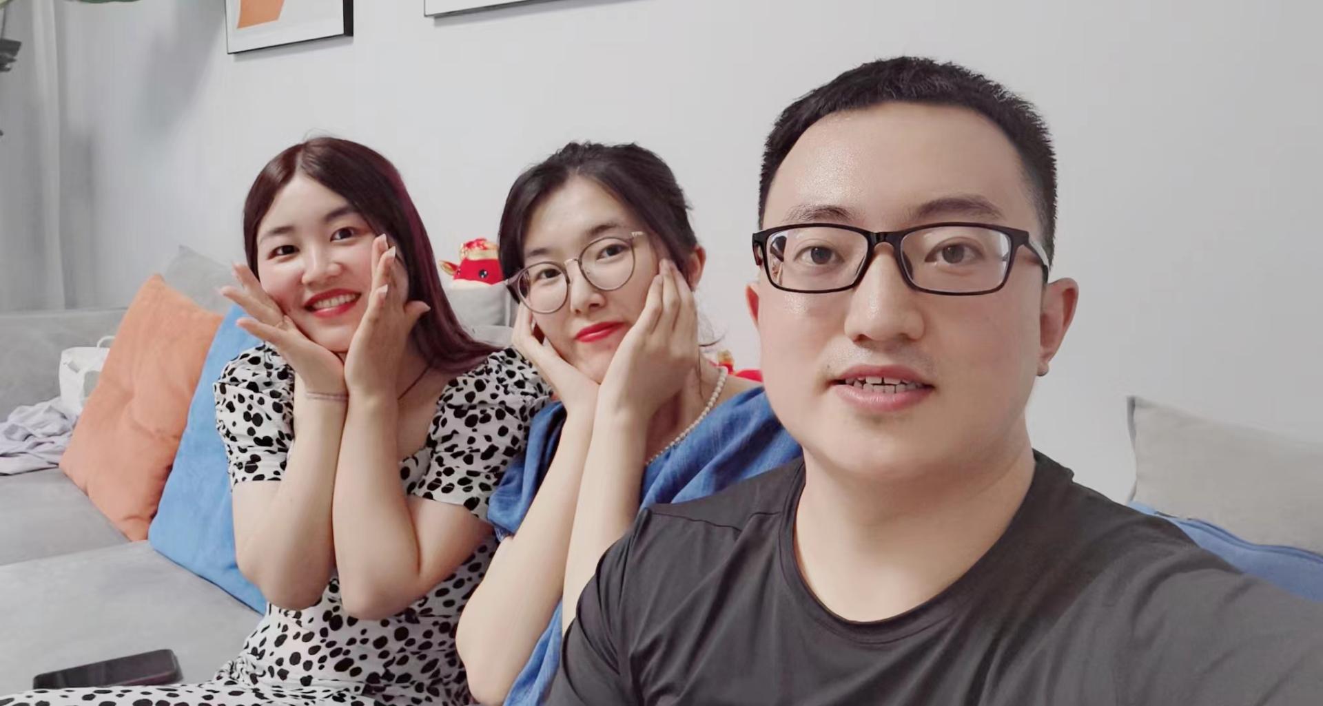 六年的好朋友完整版,第一次面基怎么安排