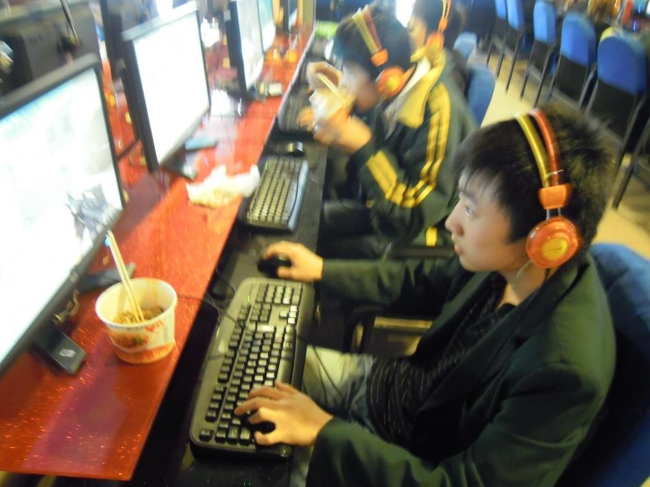 网吧倒闭了多少家,网吧逐渐退出市场的真实原因