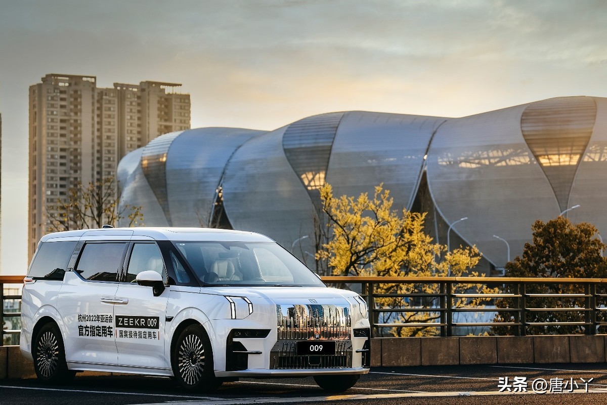 极氪爱琴海购物中心门店,上海爱琴海购物中心何时开张