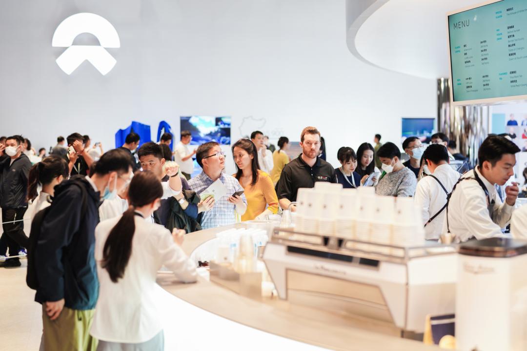 李斌解释蔚来为何不涨价,李斌谈蔚来全系降价3万元