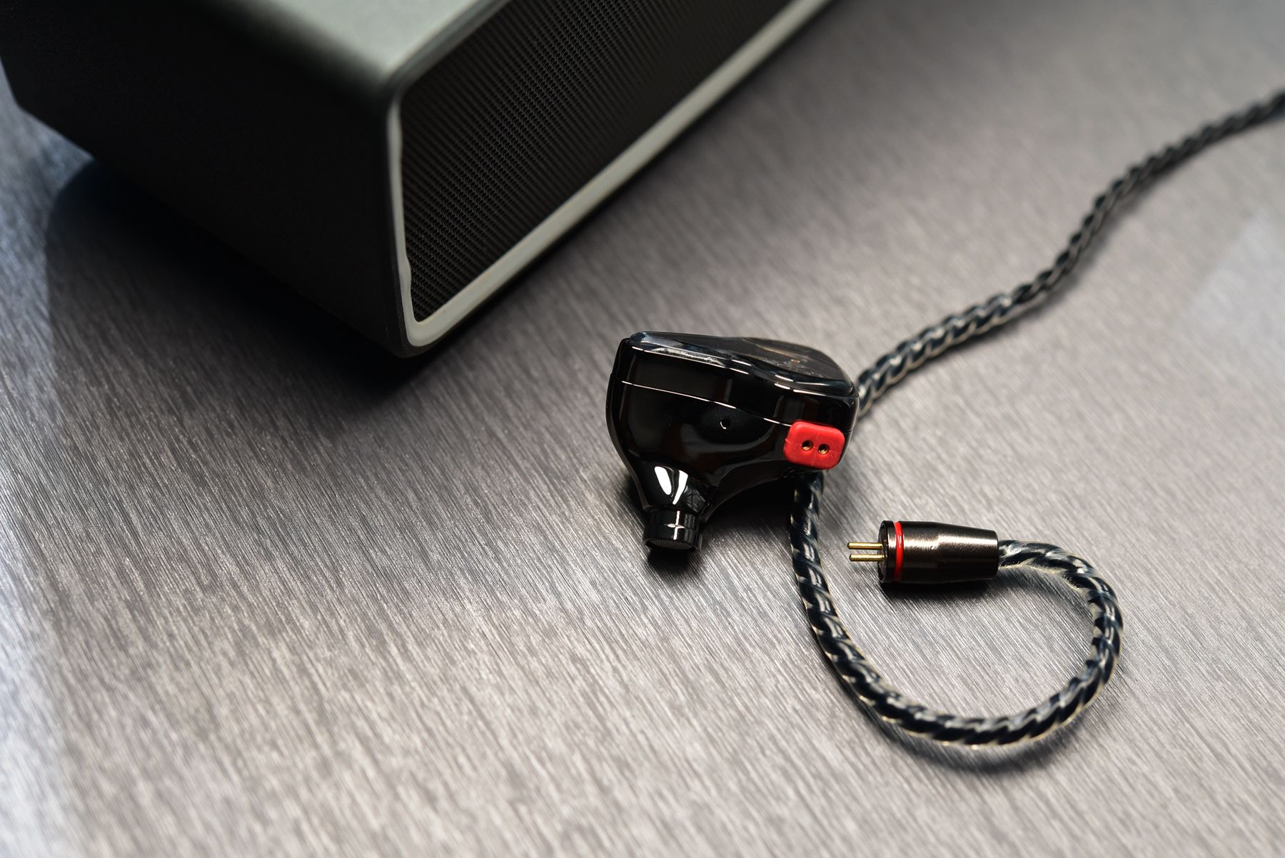 三频均衡耳机测评,千元内最具性价比三频均衡的耳机