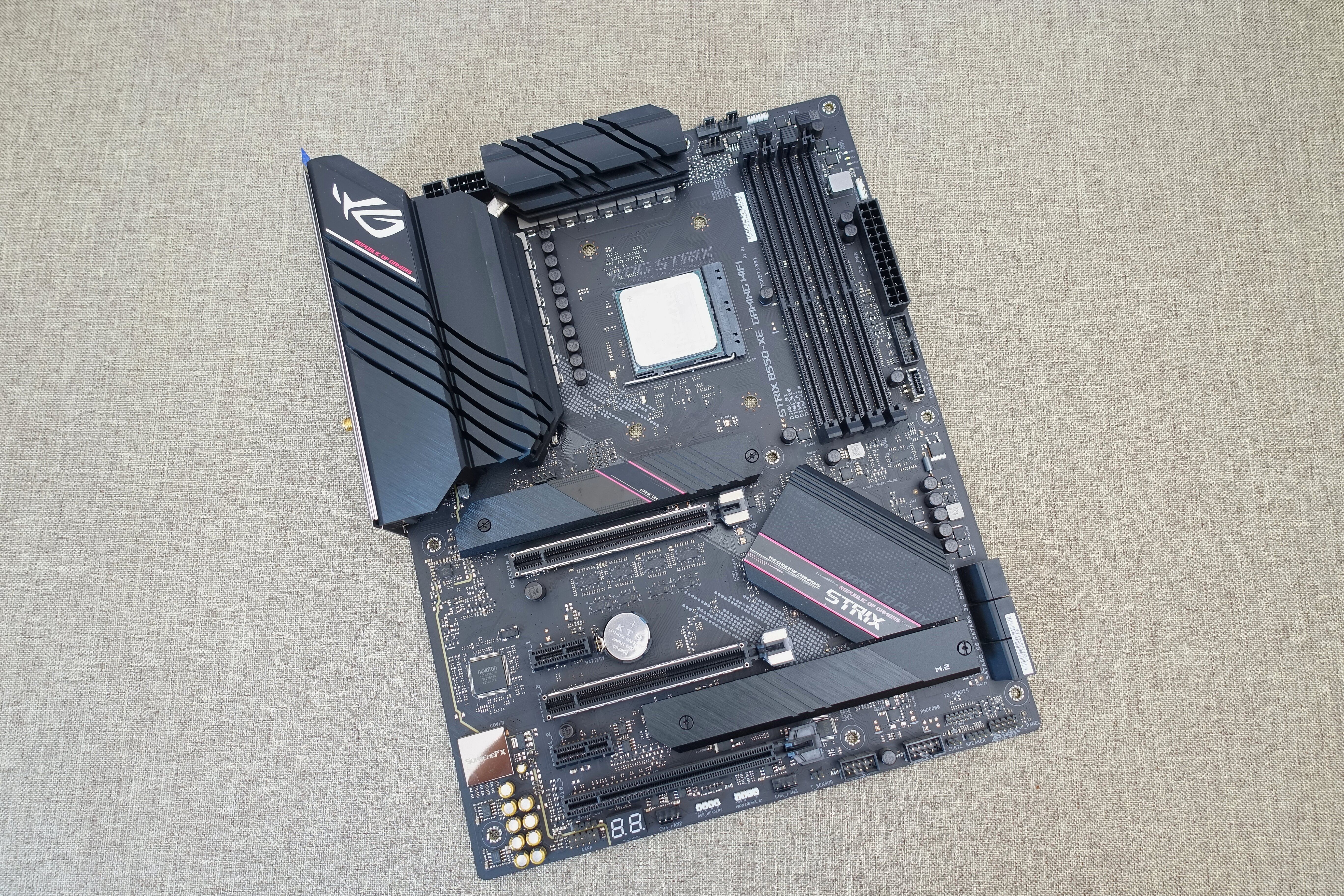 寒冬已至，好钢花在刀刃上：AMD老粉的自用游戏向PC配置分享