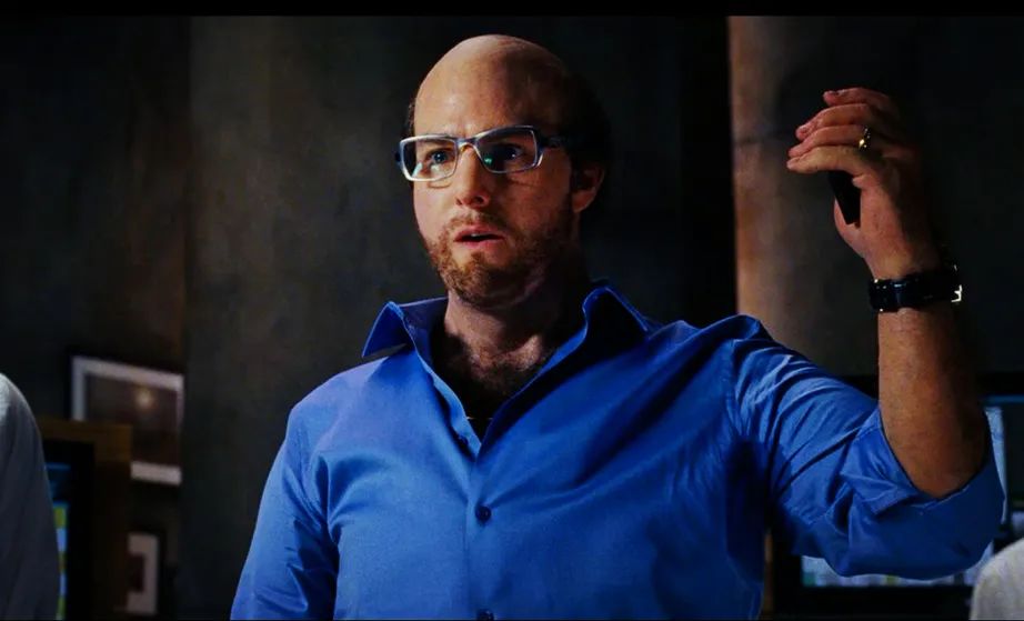 头号鲜肉,靠丑闻翻红?从名声大噪到被嘲乳臭派,只剩脸能看了?