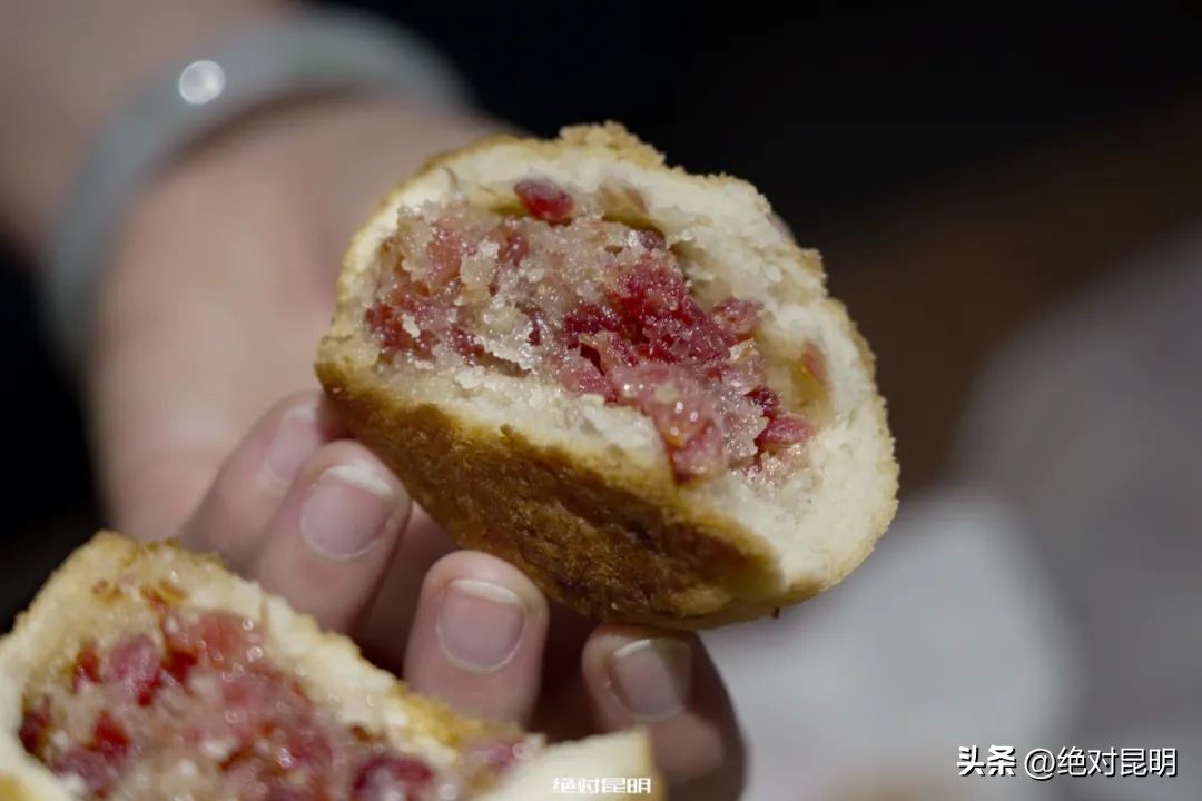 中秋节时妈妈买了许多月饼,中秋妈妈给我寄了一箱月饼