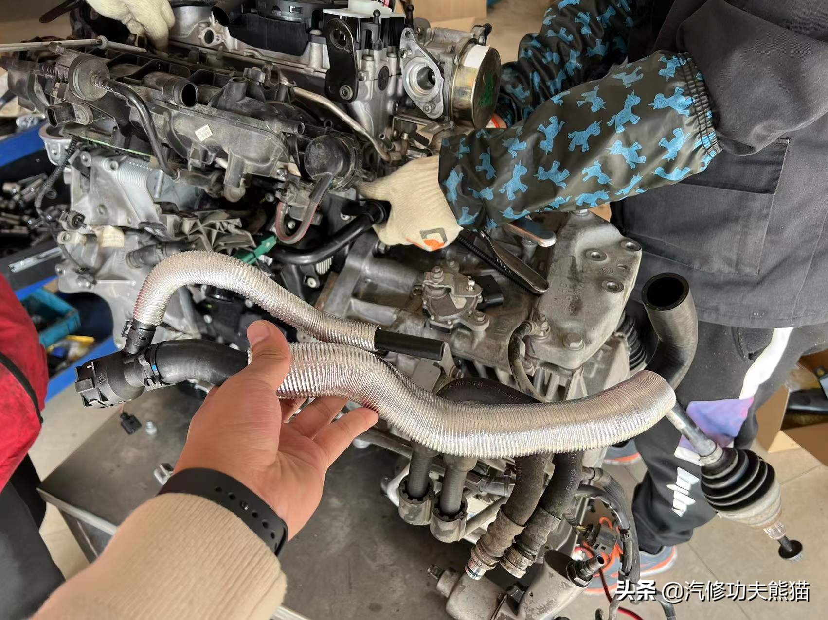 北京维修途观烧机油,途观9万公里严重烧机油原因