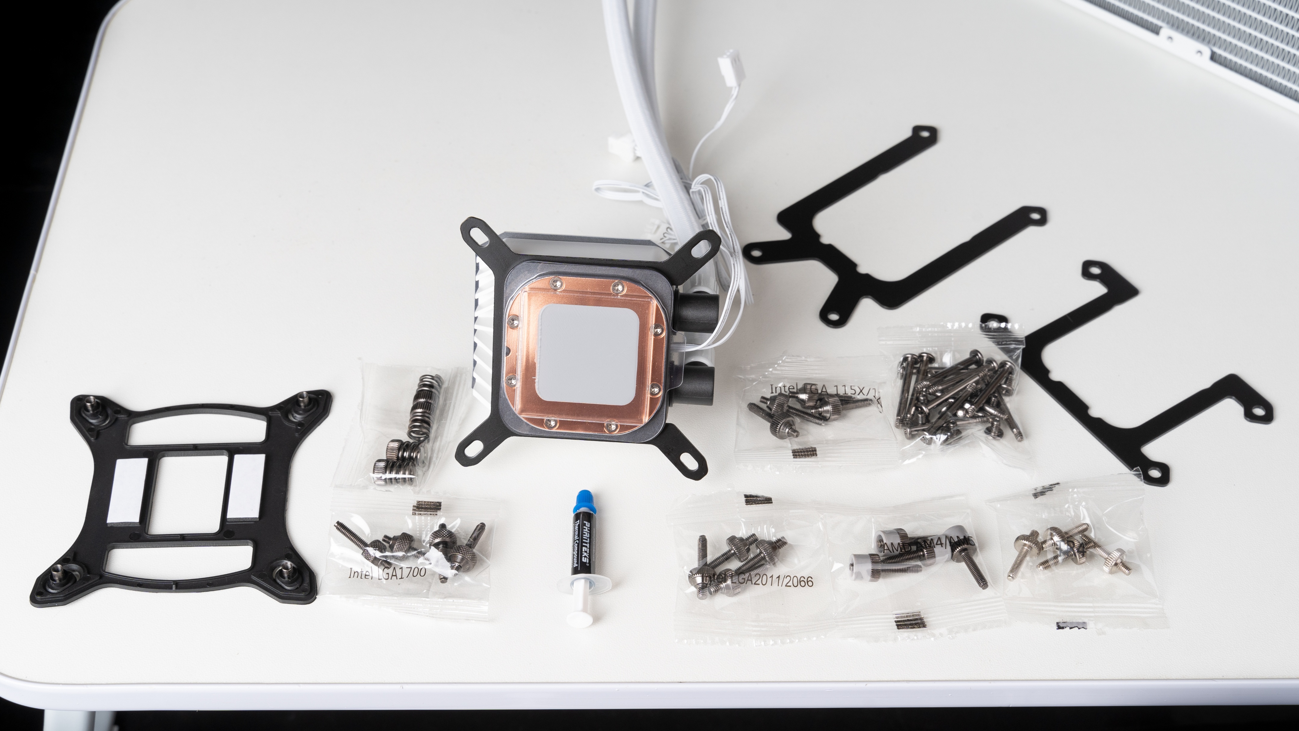 技嘉小雕b760搭配12600kf超频教程,技嘉b760m小雕wifi可以超频吗