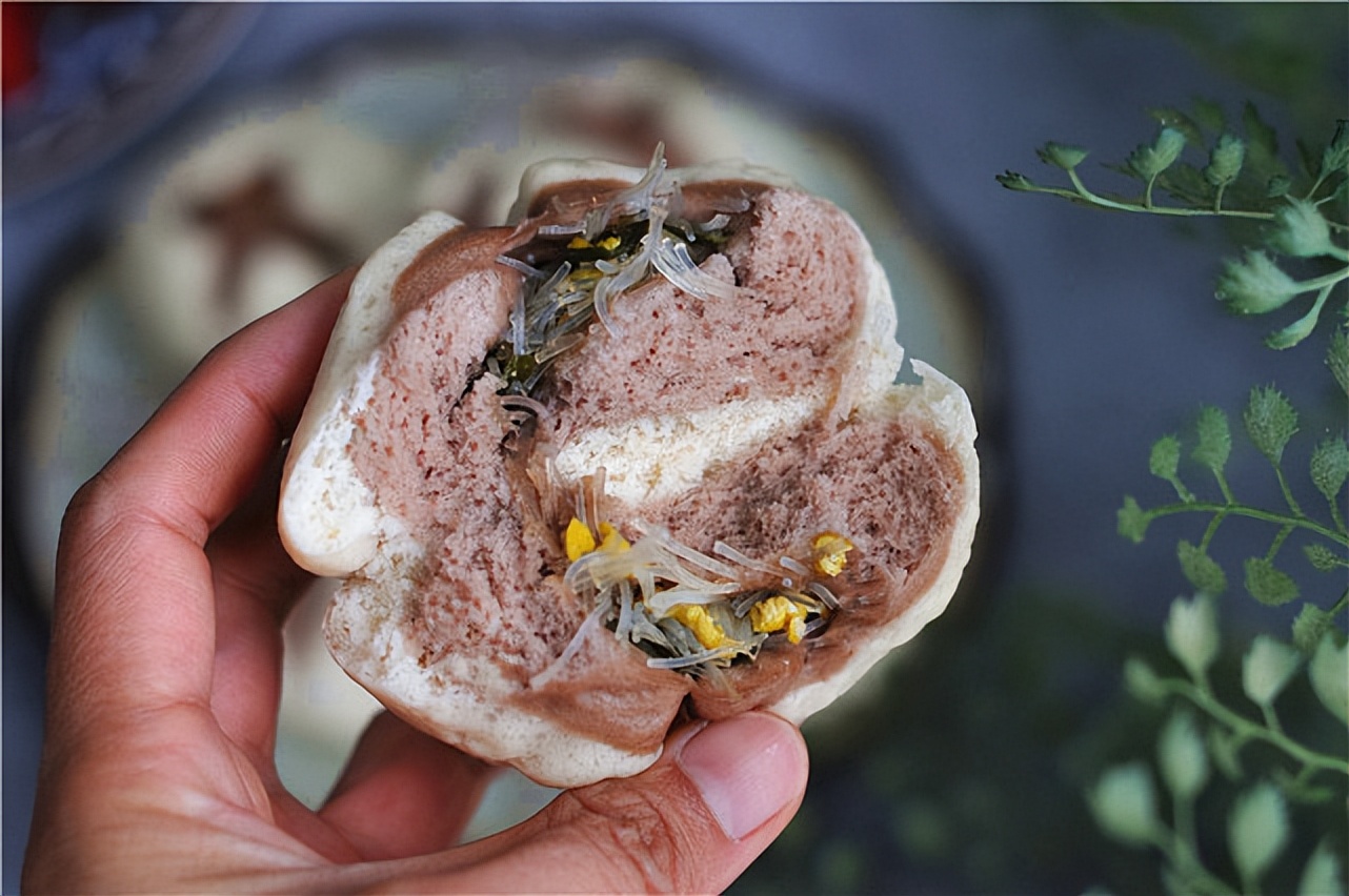 包子怎么做才能松软光滑,如何做能使包子松软有弹性