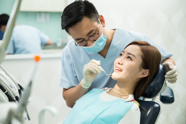 电子商务女孩中专读什么专业好,女孩中考读中专职高选什么专业