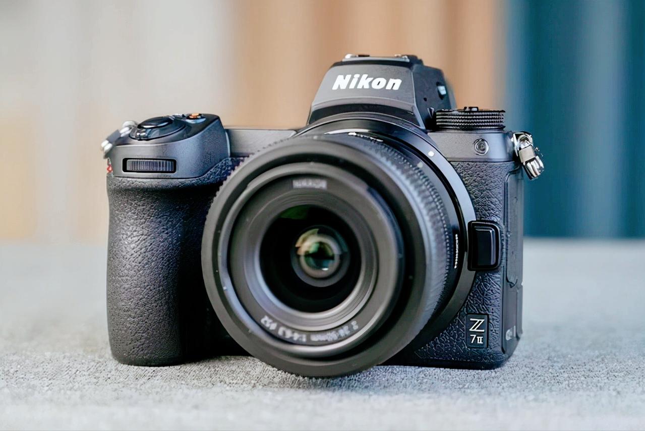 索尼尼康佳能入门相机推荐,佳能尼康索尼最新款