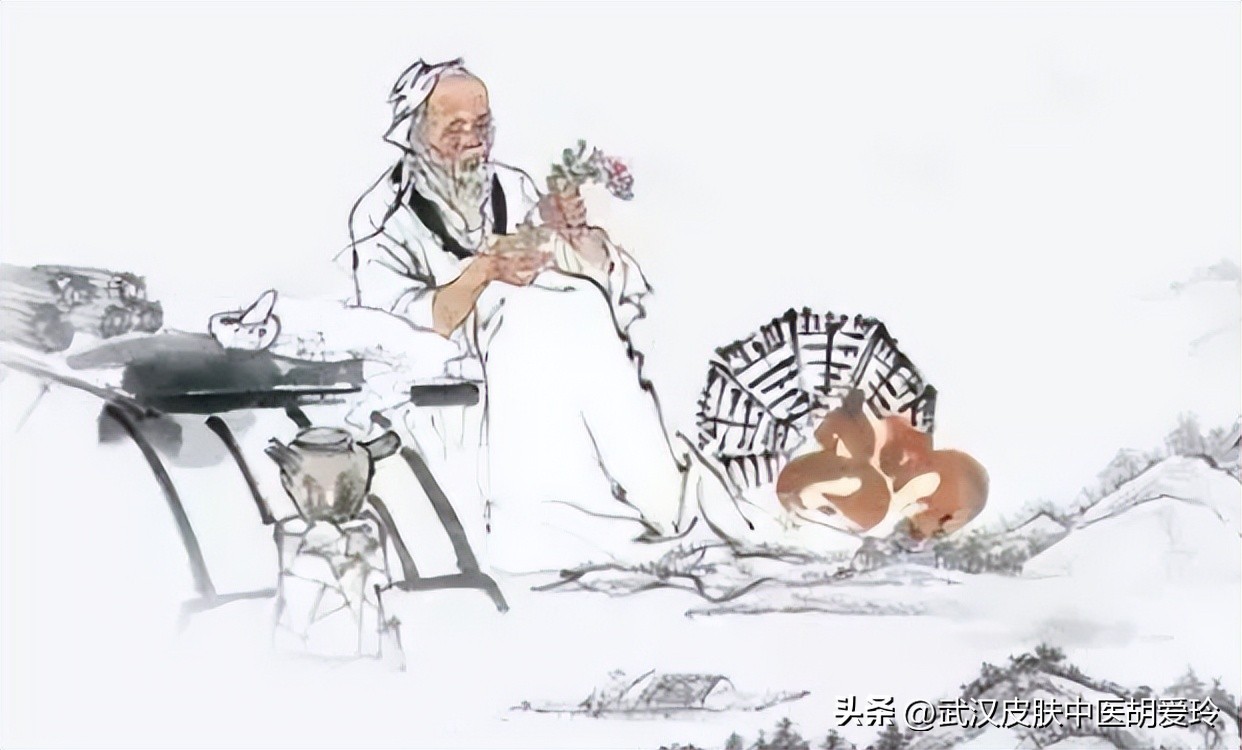 额头上长痘痘挤了之后出血,额头上长痘痘挤了有硬块变黑色的