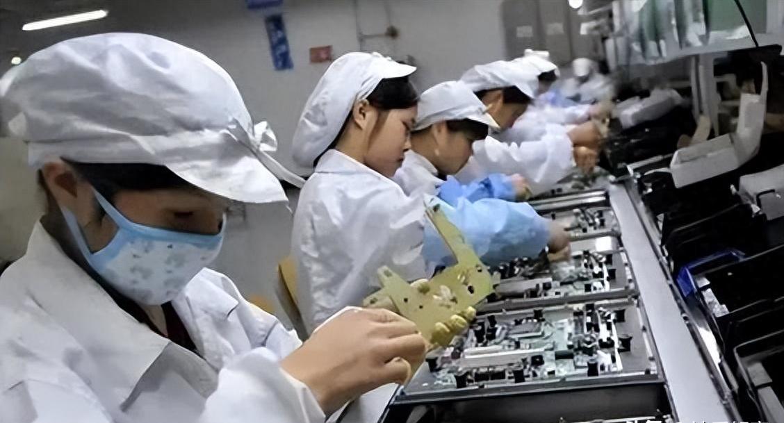 郑州富士康和深圳富士康,郑州富士康到底是怎么回事