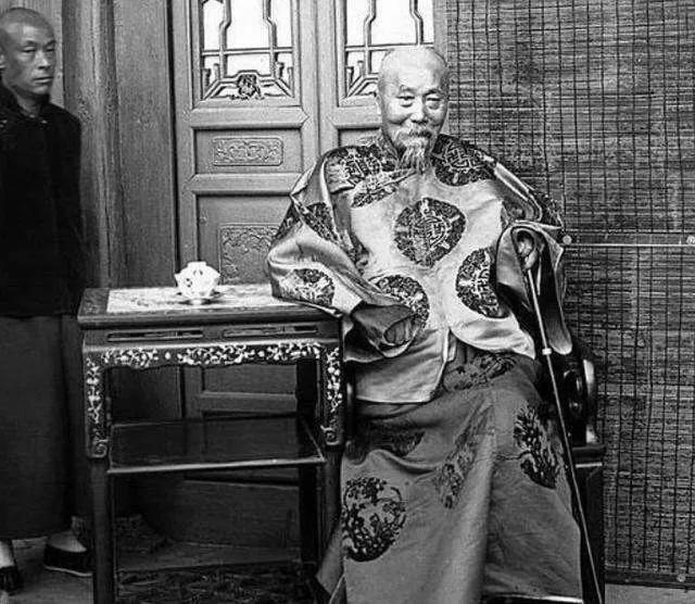 历史上真实的李鸿章,晚清李鸿章的无奈