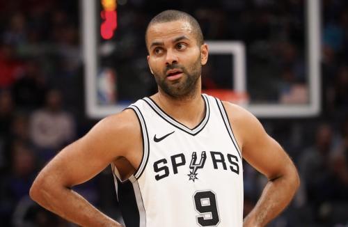 老詹拿10000助攻有多强,老詹生涯助攻纪录