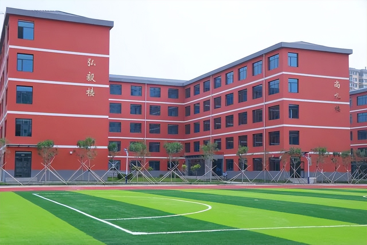 邯郸人民学校,邯郸四中迎新生