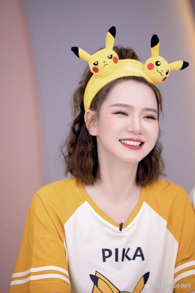 戚薇直播间福袋真的假的,网友质疑戚薇卖货