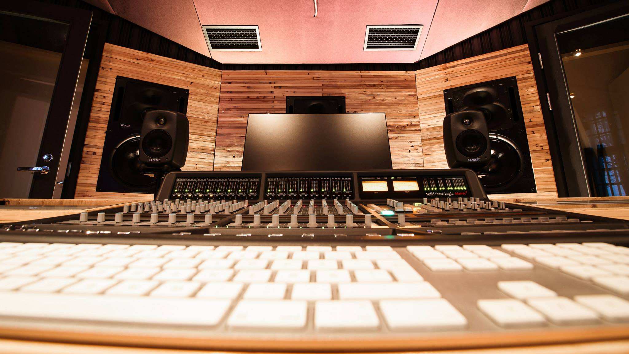 世界顶级音响品牌-芬兰GENELEC（真力）