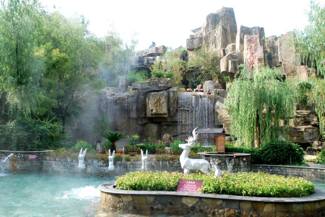 白鹿温泉全景,来温泉邂逅一场春天之约