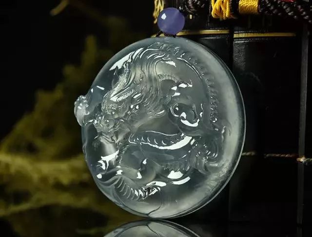 翡翠玉化过程图解,玉不琢不成器翡翠原石