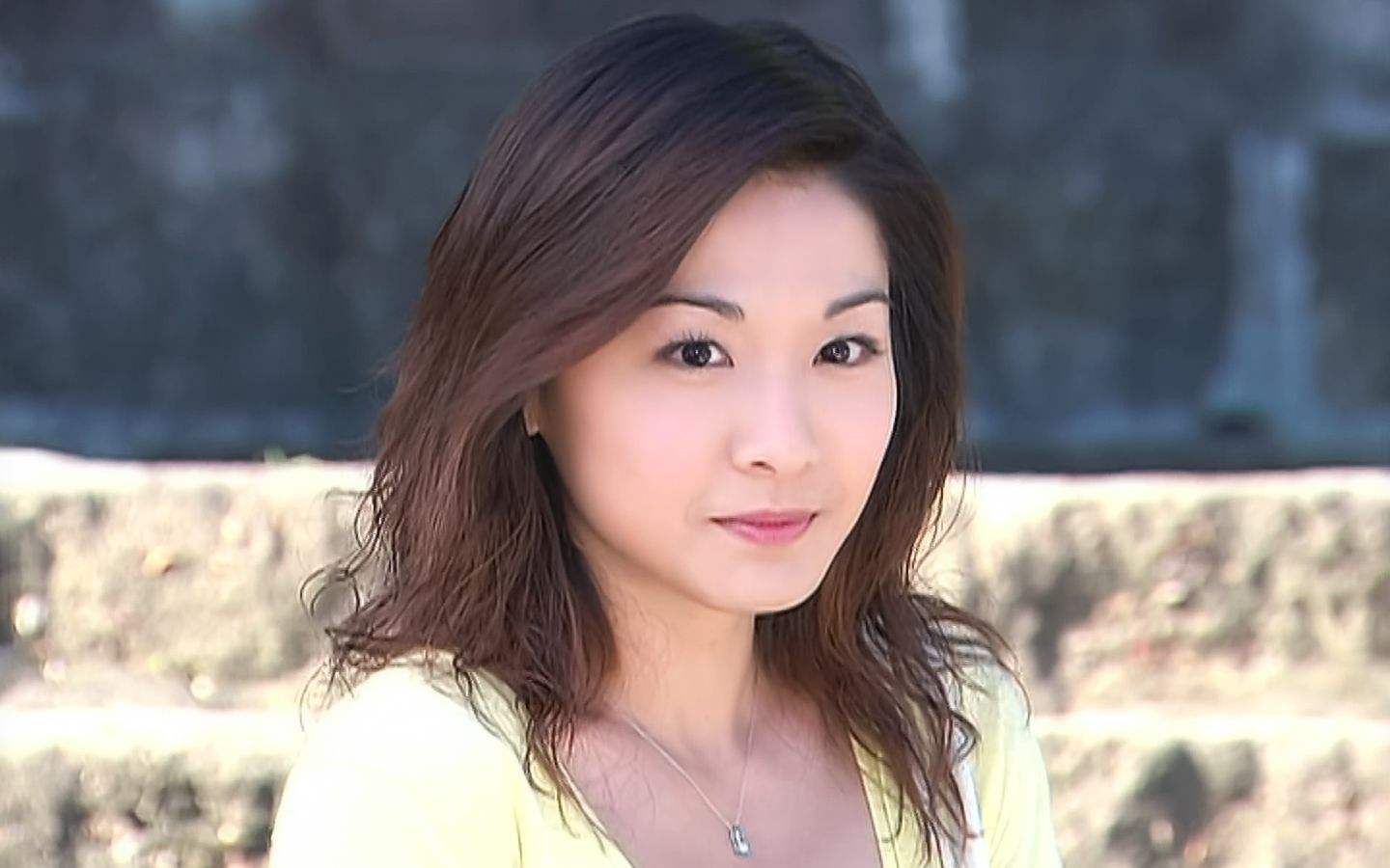 扇脸、飞踹、假戏真做，影视剧这些现象真可怕，敬业还是欺负人？